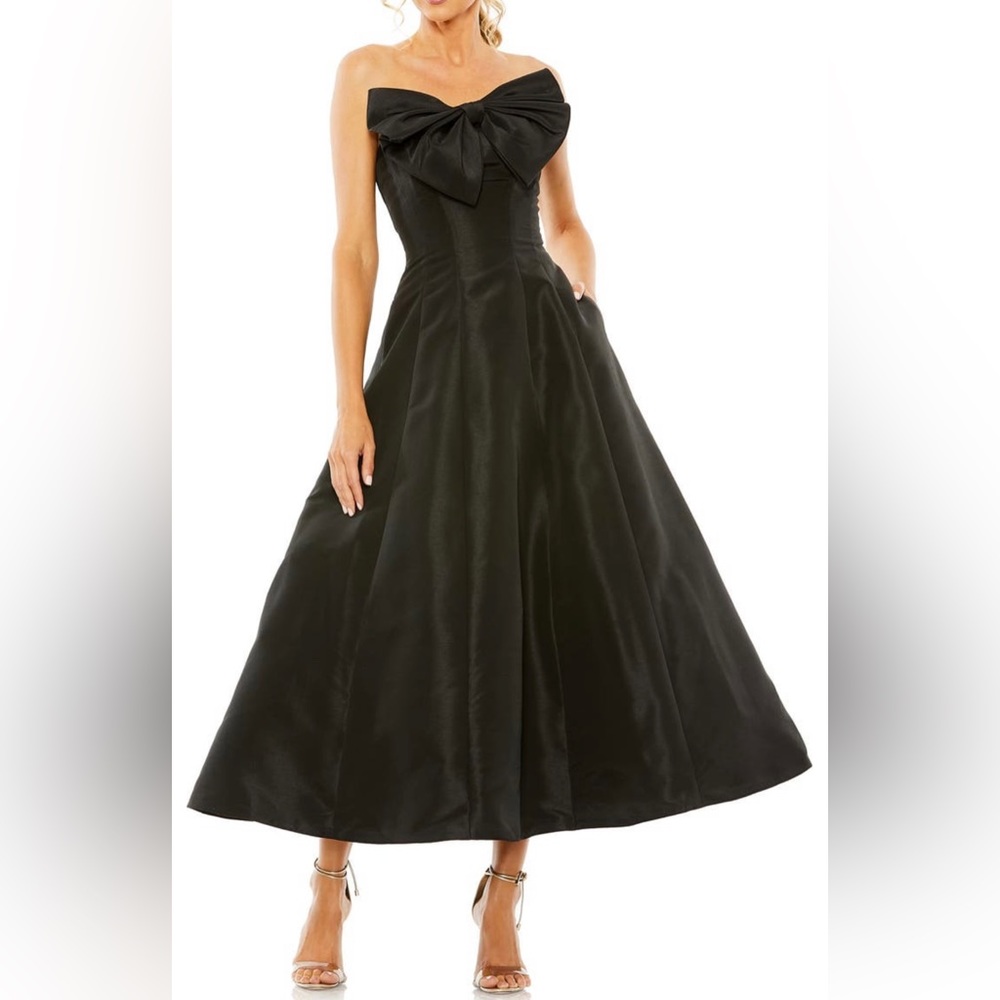 Mac Duggal Bow Front Strapless Taffeta A-Line Gown